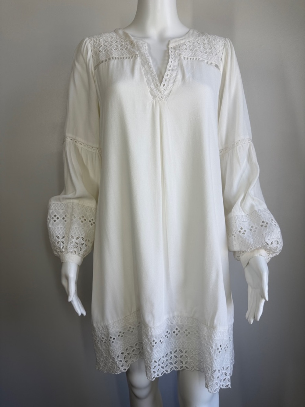 Hale Bob Embroidered Lace Trim Tunic Dress – White – Size S